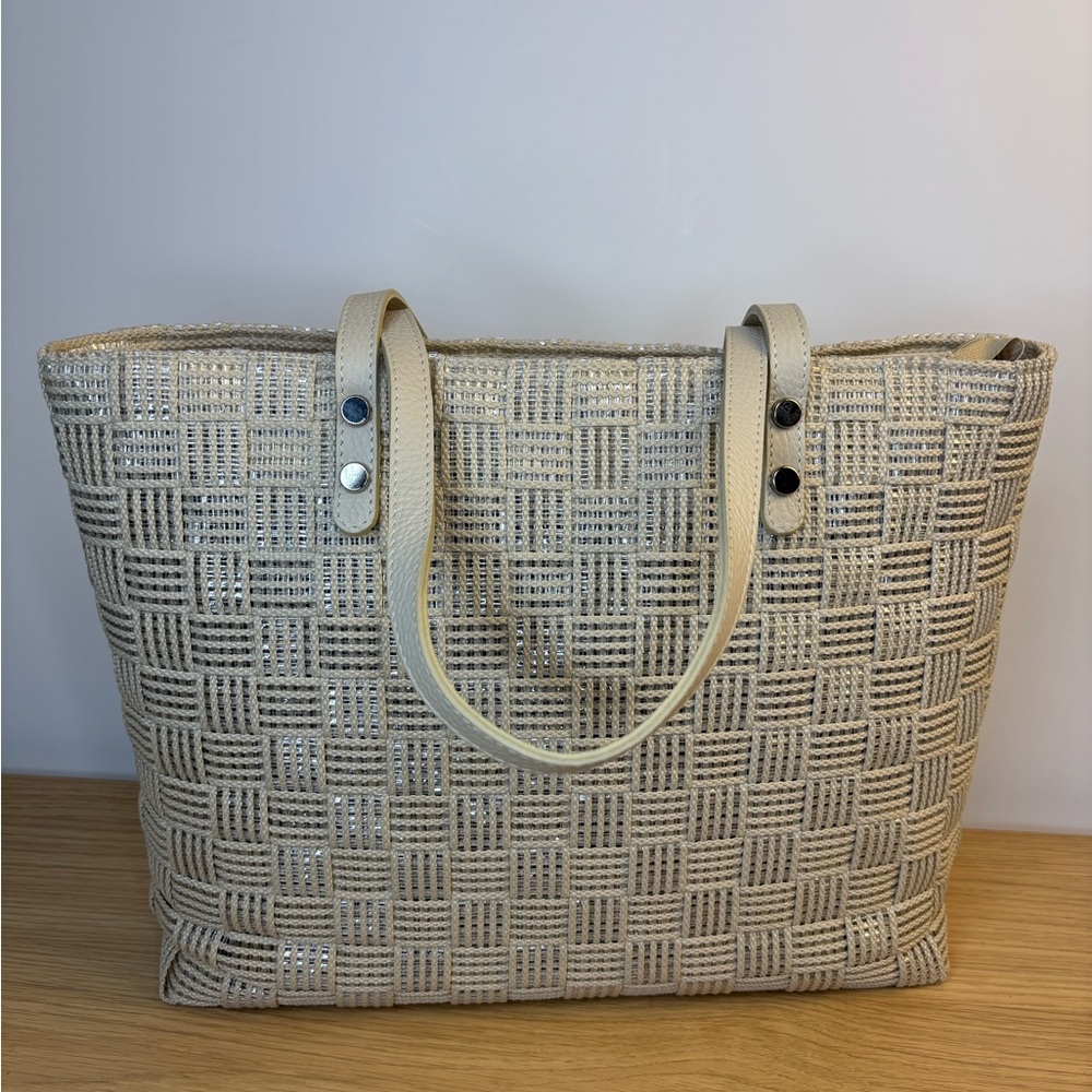 Alma‎ Tonutti Elegant Cream Woven Checkerboard w/Shimmery Detail Tote Bag NWOT
